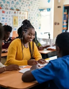 Firefly Entreprenuership in a South African classroom – teenage students engaging with content on wh